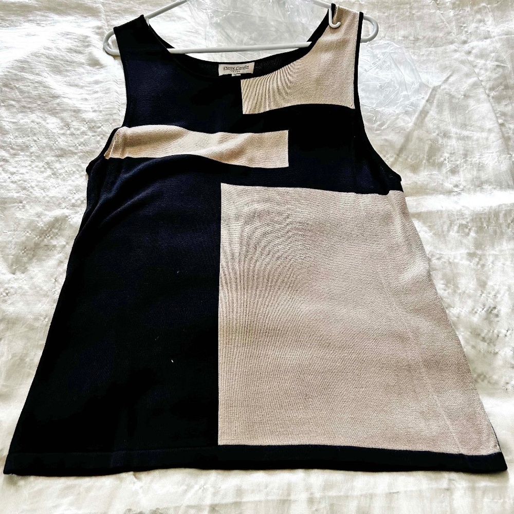 PIERRE CARDIN SLEEVELESS TOP, BEIGE & NAVY, SIZE XL, RAYON, TAGS ON, NEW, NEVER
